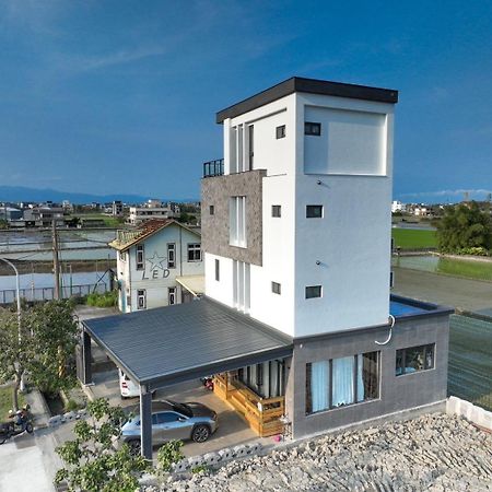 Love米渡假會館 Wujie Luaran gambar